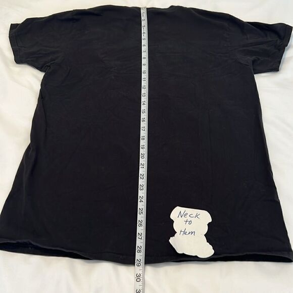 Hanes Moody Blues live in Vegas size large  short sleeve concert tshirt EUC - Picture 8 of 10